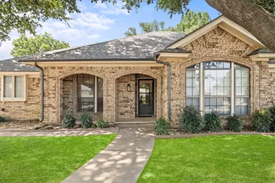 1128 Wingate Drive, Bedford, TX 76021 - Photo 2