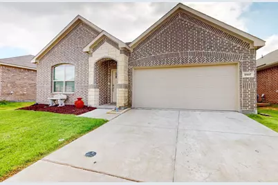 5107 Penrose Drive, Princeton, TX 75407 - Photo 2