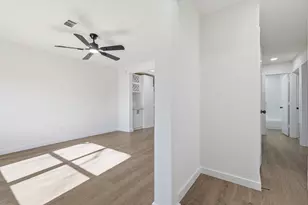 6439 Lazy River Dr, Dallas, TX 75241 - Photo 2
