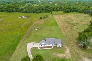 336 Hugh Orr Rd, Van Alstyne, TX 75495 - Photo 2