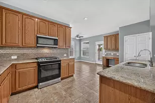 10341 Brunston Rd, Fort Worth, TX 76244 - Photo 18