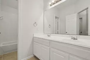 4111 Creek Hill Ln, Corinth, TX 76208 - Photo 24