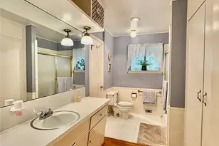 9908 Greenfield Dr, Dallas, TX 75238 - Photo 18