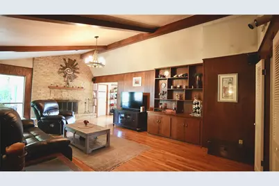 9908 Greenfield Drive, Dallas, TX 75238 - Photo 4