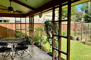 9908 Greenfield Dr, Dallas, TX 75238 - Photo 22