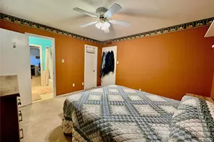9908 Greenfield Dr, Dallas, TX 75238 - Photo 10