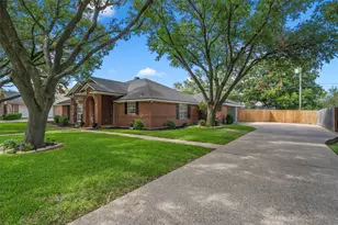 112 Briar Ridge Dr, Hewitt, TX 76643 - Photo 2