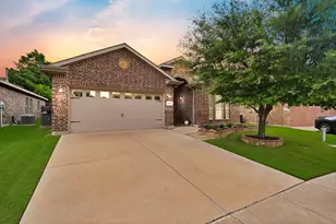 5003 Audie Ct, Arlington, TX 76001 - Photo 1