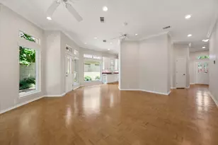 2419 Strait Ln, Arlington, TX 76013 - Photo 8