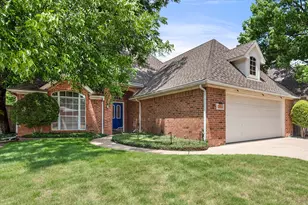 2419 Strait Ln, Arlington, TX 76013 - Photo 2