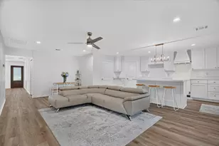 7007 Clarke Dr, Lake Worth, TX 76135 - Photo 12