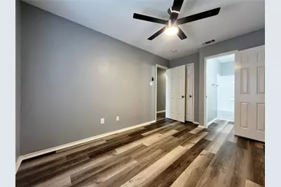 1010 S Retta Street, Fort Worth, TX 76111 - Photo 16