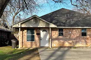 1010 S Retta St, Fort Worth, TX 76111 - Photo 1