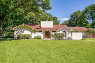 4325 Elmwood Dr, Benbrook, TX 76116 - Photo 1