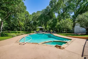 4325 Elmwood Dr, Benbrook, TX 76116 - Photo 24