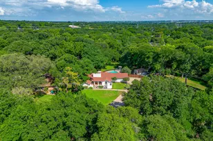4325 Elmwood Dr, Benbrook, TX 76116 - Photo 30