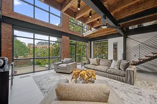 2967 Magnolia Hill Ct, Dallas, TX 75201 - Photo 1