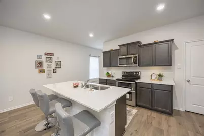 11341 Headwater Court, Providence Village, TX 76227 - Photo 16