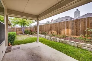 811 Creekside Dr, Little Elm, TX 75068 - Photo 18