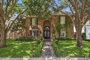 628 Deloache St, Westworth Village, TX 76114 - Photo 2