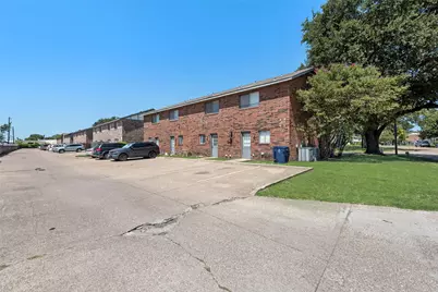 2826 Wimbledon Court #B, Garland, TX 75041 - Photo 18