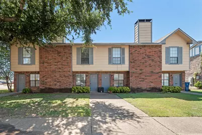 2826 Wimbledon Court #B, Garland, TX 75041 - Photo 2