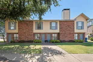 2826 Wimbledon Ct, Garland, TX 75041 - Photo 2