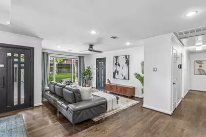 9809 Lanshire Drive, Dallas, TX 75238 - Photo 2