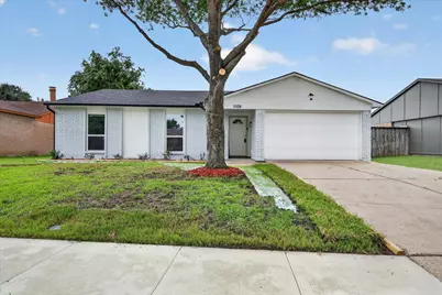 1109 Coffeyville Trail, Grand Prairie, TX 75052 - Photo 1