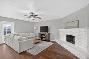 1109 Coffeyville Trail, Grand Prairie, TX 75052 - Photo 4