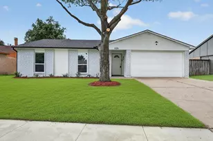 1109 Coffeyville Trail, Grand Prairie, TX 75052 - Photo 1