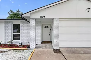 1109 Coffeyville Trail, Grand Prairie, TX 75052 - Photo 2