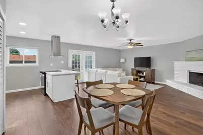 1109 Coffeyville Trail, Grand Prairie, TX 75052 - Photo 10