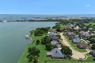 2318 Southbay Cir, Rowlett, TX 75088 - Photo 2