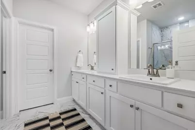 12952 Wymeth Drive, Farmers Branch, TX 75234 - Photo 14
