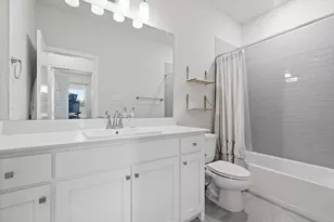 12952 Wymeth Dr, Farmers Branch, TX 75234 - Photo 18