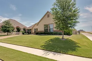 11049 Hawkins Home Blvd, Benbrook, TX 76126 - Photo 2
