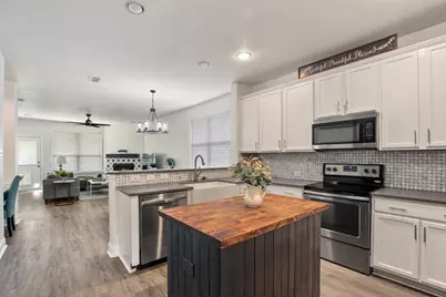 1509 Waterfall Lane, Little Elm, TX 75068 - Photo 4