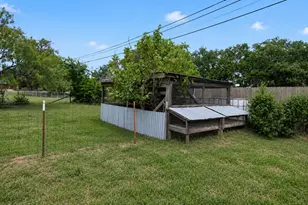 119 Dennis St, Jacksboro, TX 76458 - Photo 28