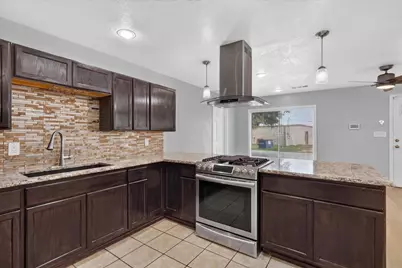 5301 Scoggins Street, Sansom Park, TX 76114 - Photo 12