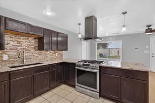 5301 Scoggins St, Sansom Park, TX 76114 - Photo 12