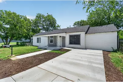 5301 Scoggins Street, Sansom Park, TX 76114 - Photo 4