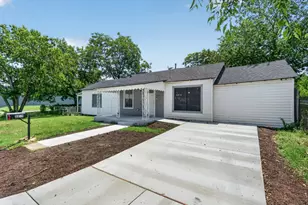 5301 Scoggins St, Sansom Park, TX 76114 - Photo 4