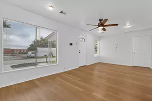 5301 Scoggins St, Sansom Park, TX 76114 - Photo 10
