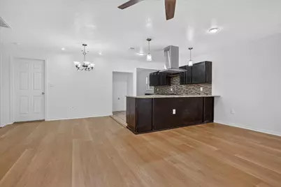 5301 Scoggins Street, Sansom Park, TX 76114 - Photo 4