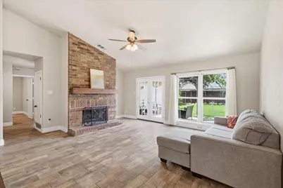 4132 Driscoll Drive, The Colony, TX 75056 - Photo 6