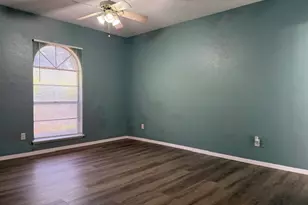 5060 Arbor Glen Rd, The Colony, TX 75056 - Photo 8