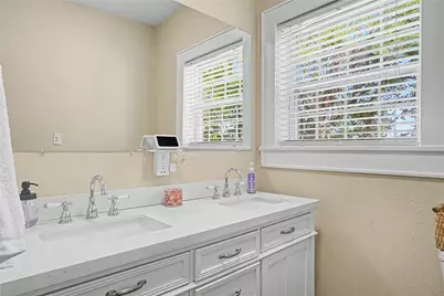 7921 White Settlement Road, White Settlement, TX 76108 - Photo 20
