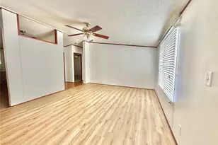 2022 Parrish St, Waco, TX 76705 - Photo 4