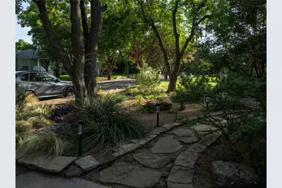 2631 Alco Avenue, Dallas, TX 75211 - Photo 10